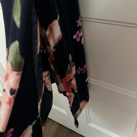 Floral Maxi Dress - Picture 4 of 5